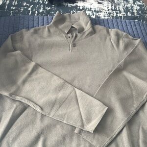 Khaki green sweater
